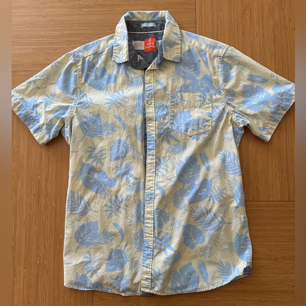 Shirt sleeve button down